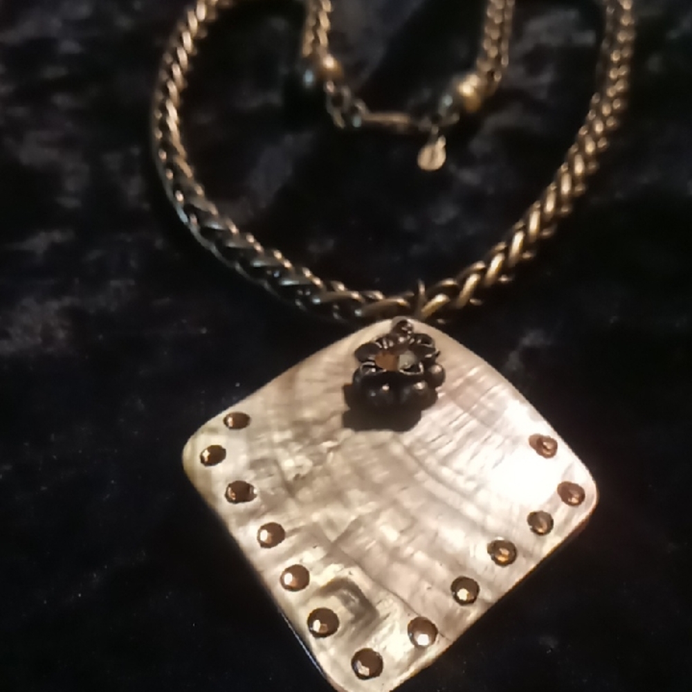Premier Designs Gold and Silver Pendant Necklace